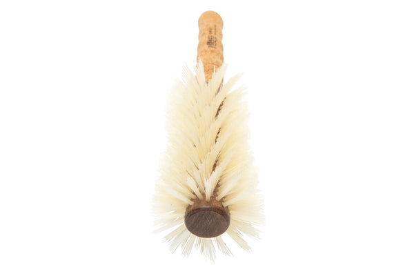 B8 Brush